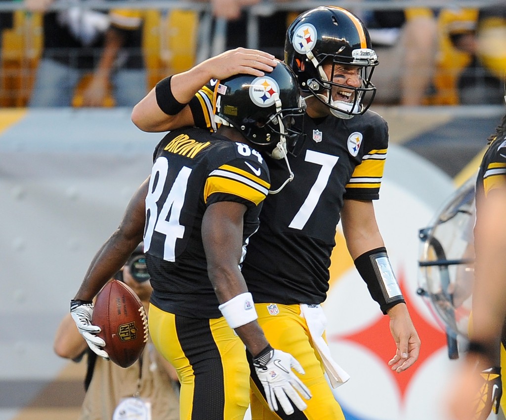 Buffalo Bills v Pittsburgh Steelers