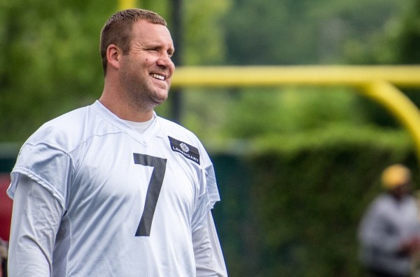 Pittsburgh Steeler OTAs - 5.27.15 -3 (1)